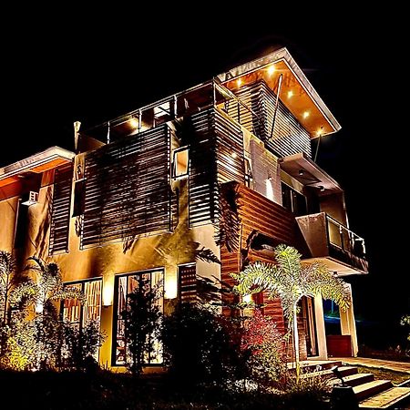 Overlooking Staycation At Sandari Batulao Tagaytay City Luaran gambar