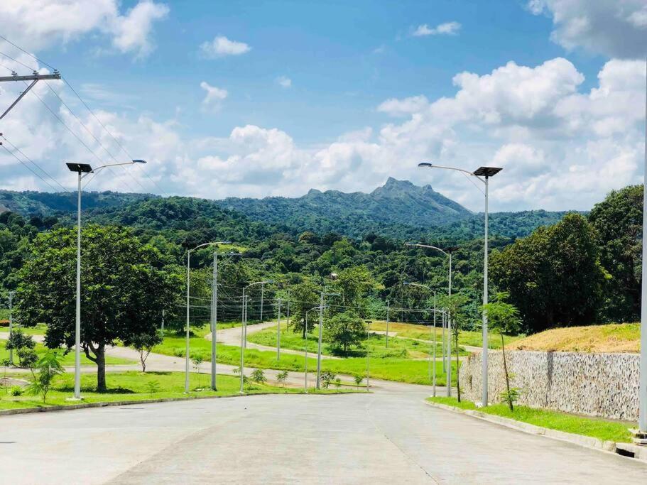 Overlooking Staycation At Sandari Batulao Tagaytay City Luaran gambar