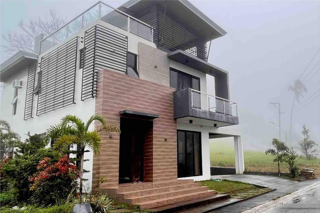 Overlooking Staycation At Sandari Batulao Tagaytay City Luaran gambar