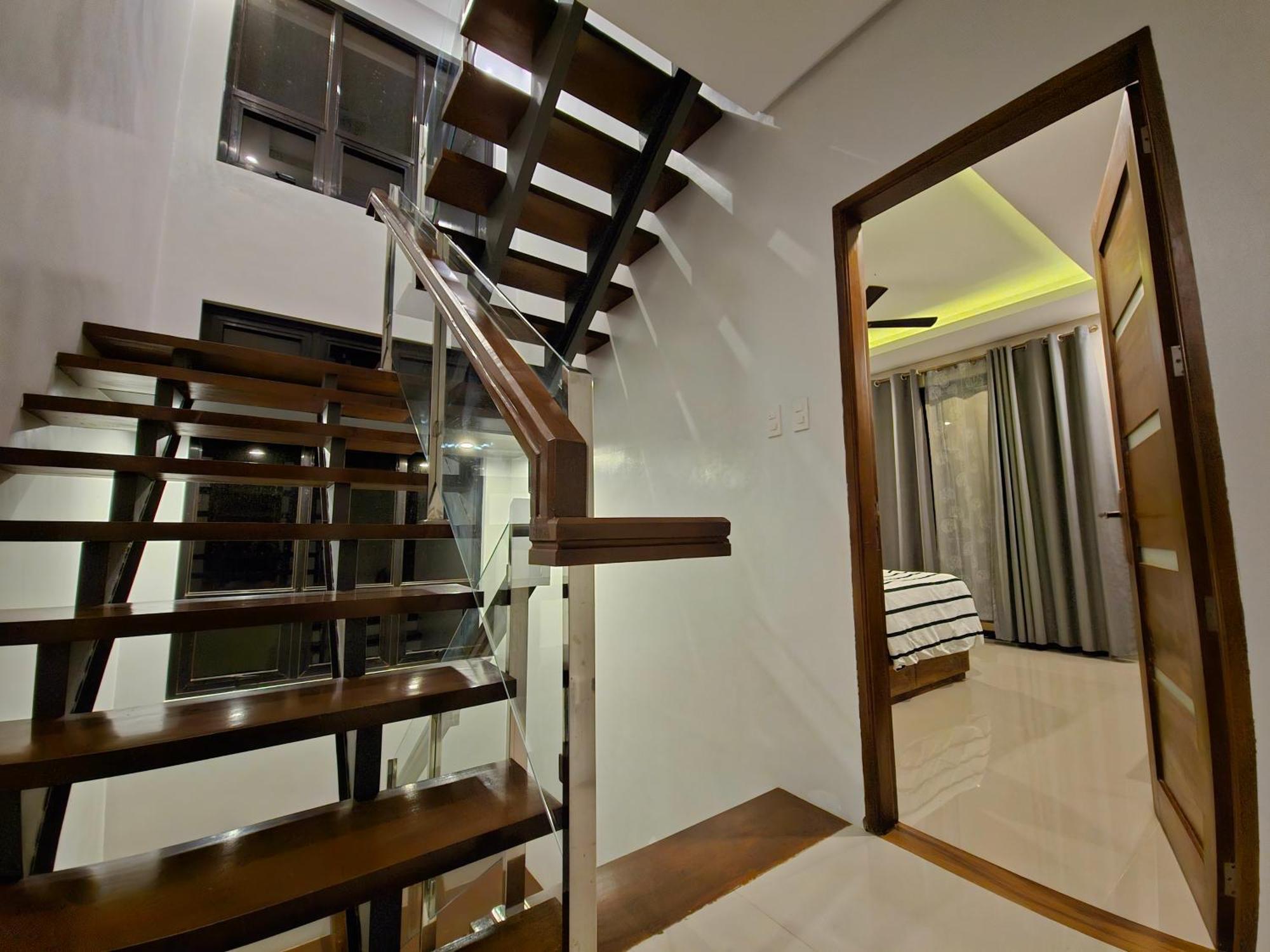 Overlooking Staycation At Sandari Batulao Tagaytay City Luaran gambar